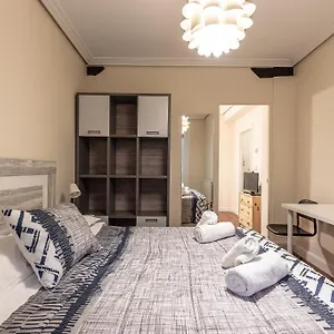 apartamento-centrico-casco-viejo.bilbaohotelsspain.com/